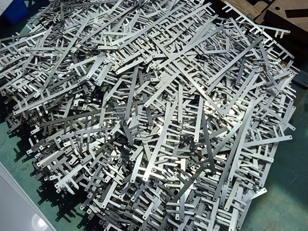 ���(y��ng)304���P䓰�